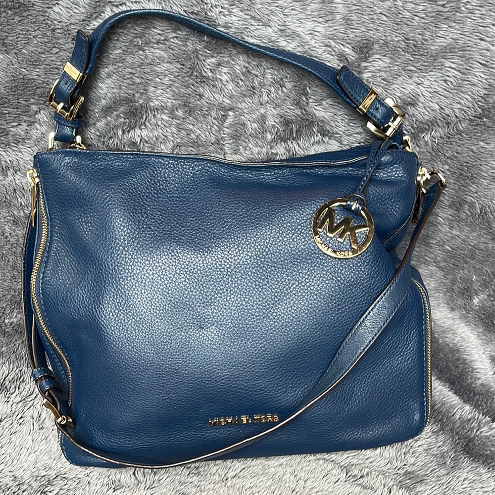 Michael Kors Essex Large Tote Navy